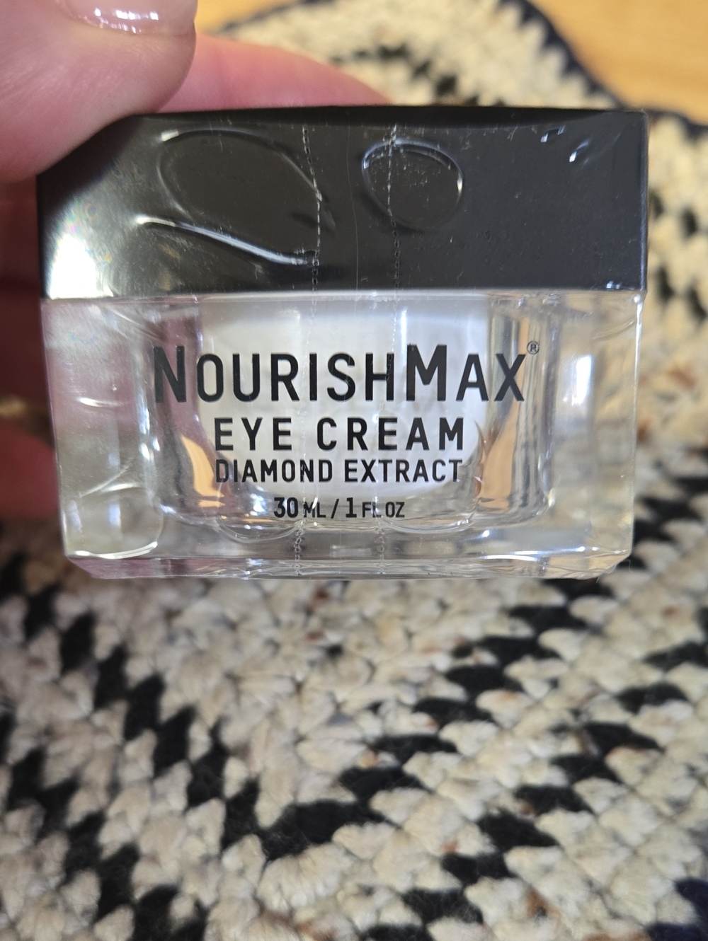 Diamond Extract Eye Cream — Clear/Black